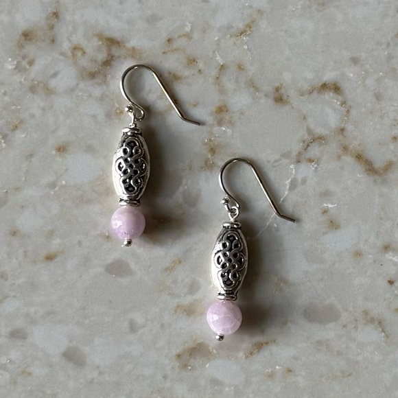 NWOT Sundance Moonlit Lilac Earrings Kunzite Sterling Silver
